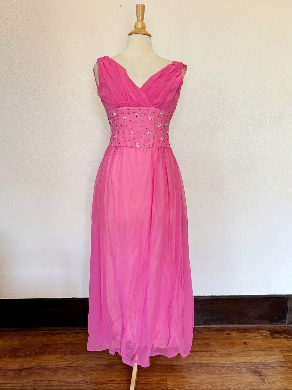 Vintage 50s Pink Pearl Embellished Sleeveless Formal Gown